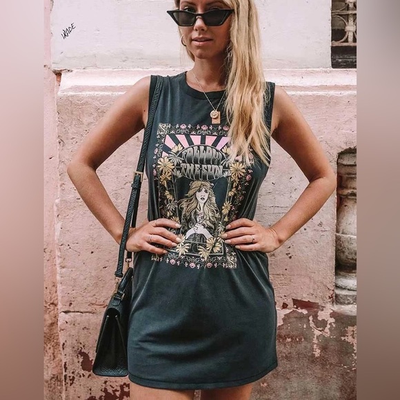 Spell Follow The Sun T-shirt Dress Size Large BNWT - Picture 8 of 10